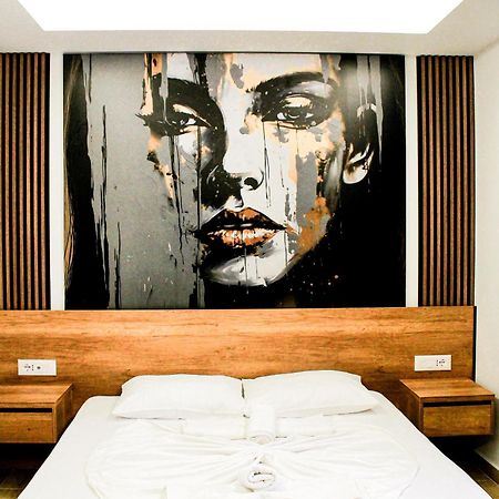 Fori'S Rooms Хімара Екстер'єр фото