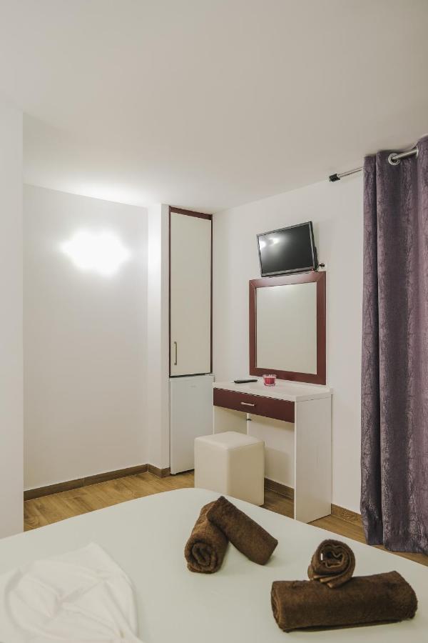 Fori'S Rooms Хімара Екстер'єр фото