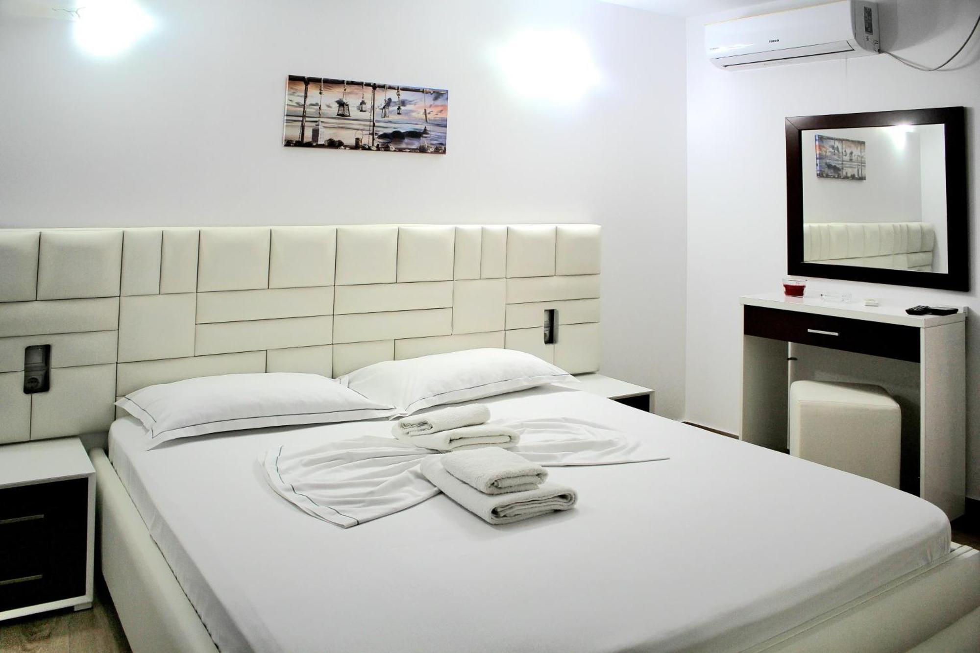 Fori'S Rooms Хімара Екстер'єр фото