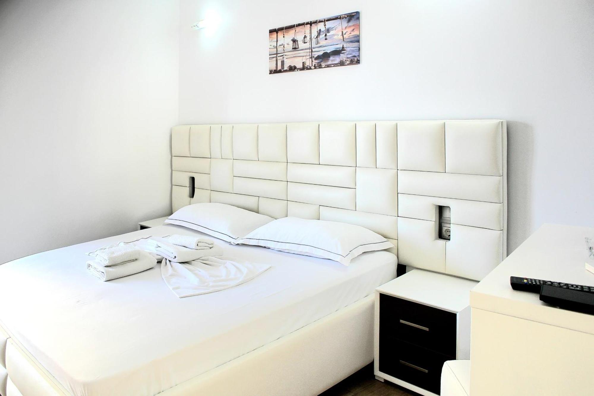 Fori'S Rooms Хімара Екстер'єр фото